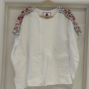 Johnny Was Embroidered White Top with Floral Accents